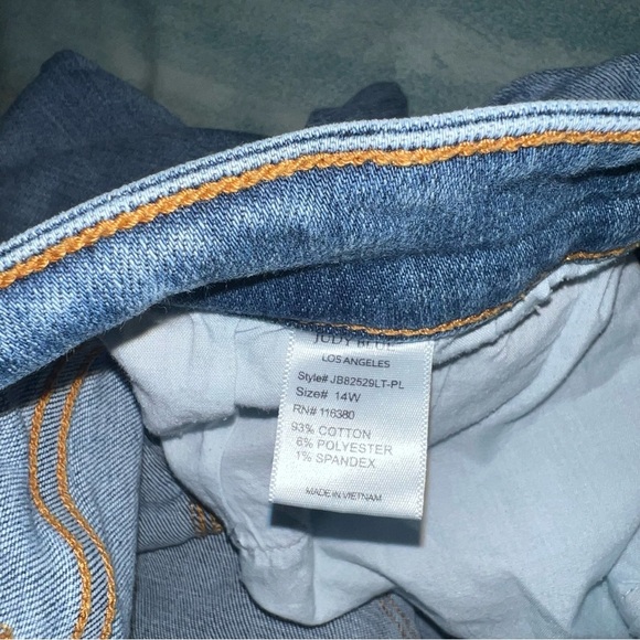 JUDY BLUE High Waist Side Slit Boot Cut Jeans size 14W - Picture 4 of 8